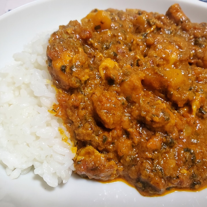 スパイスから作ったバターチキンカレー